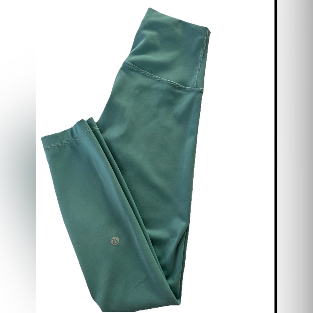 ⚡️Clearance | Final Sale ⚡️ 
Lululemon Wunder Train / Align Style Leggings